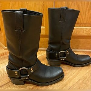 Women’s Fyre Harness 12R Boots